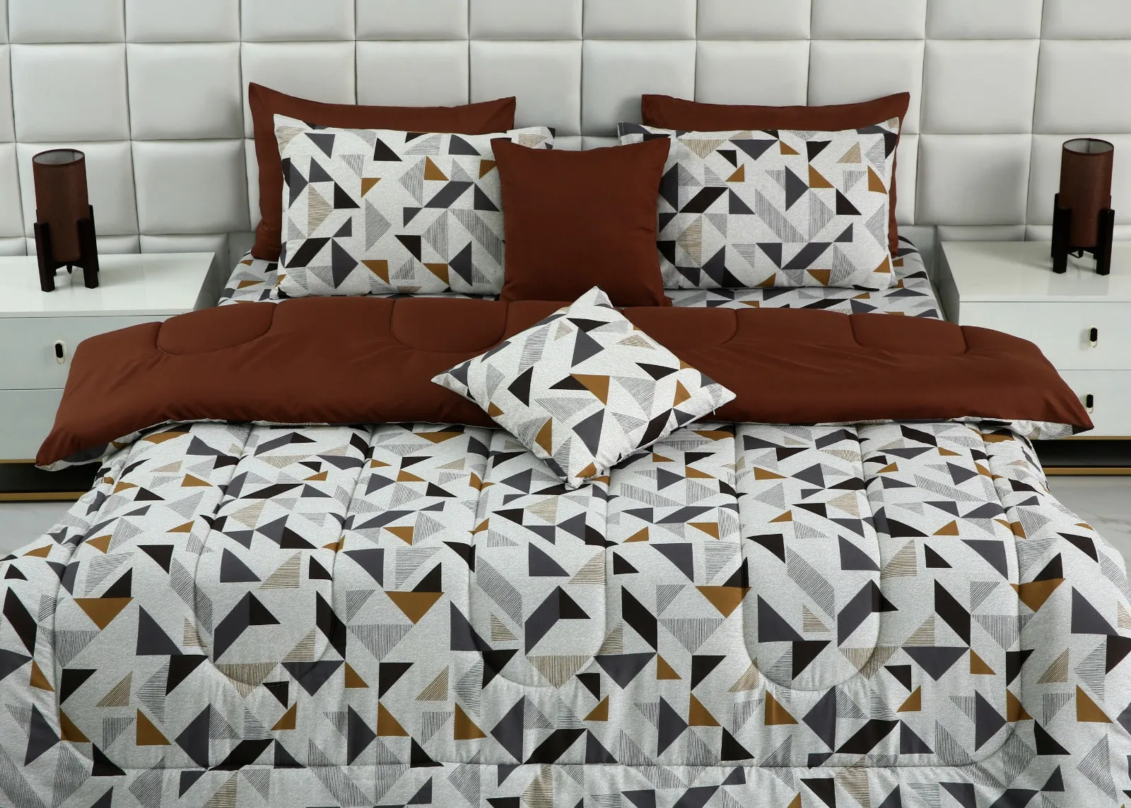 8 PCs Winter Comforter Set-Brown Triangle