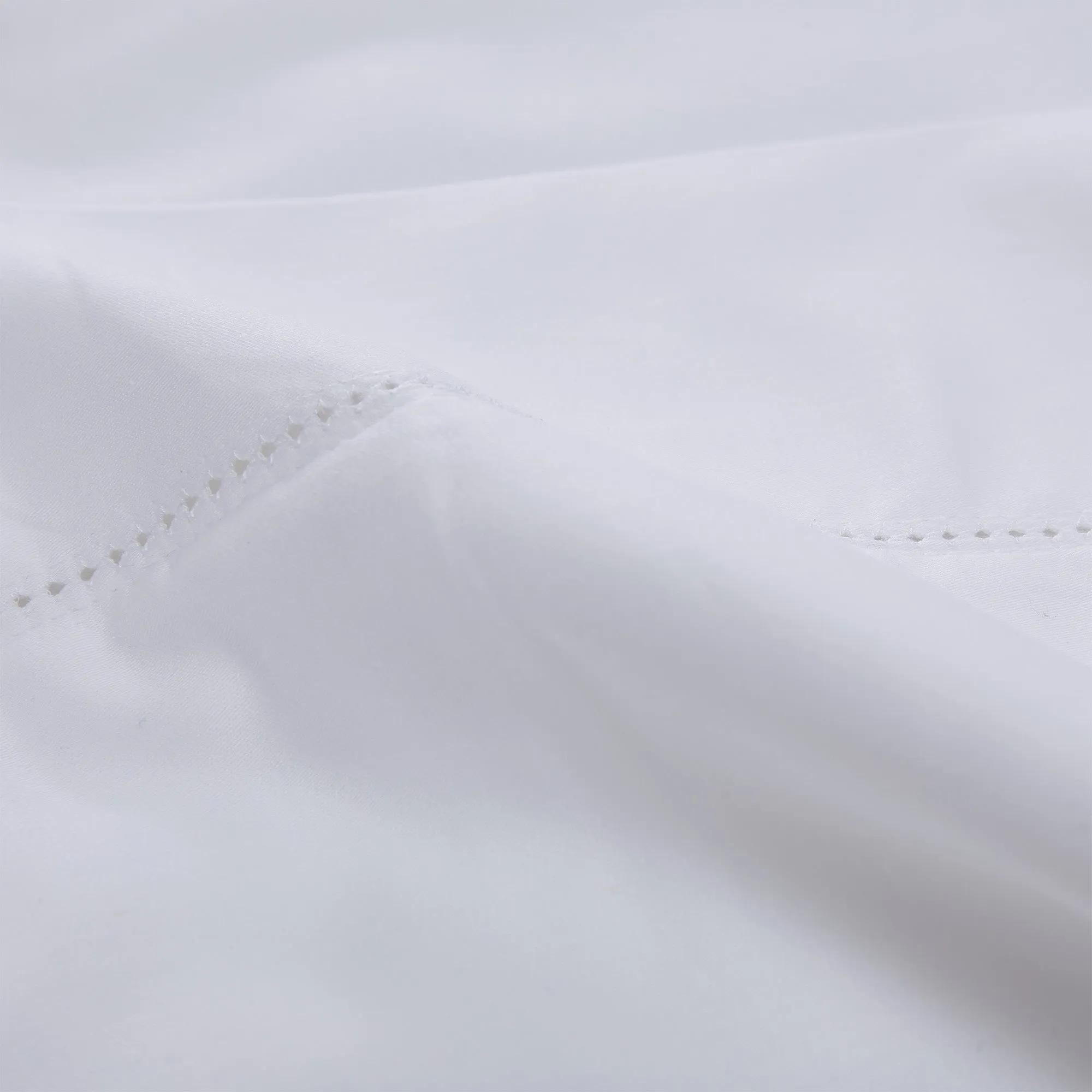 Arles Bedding [White]