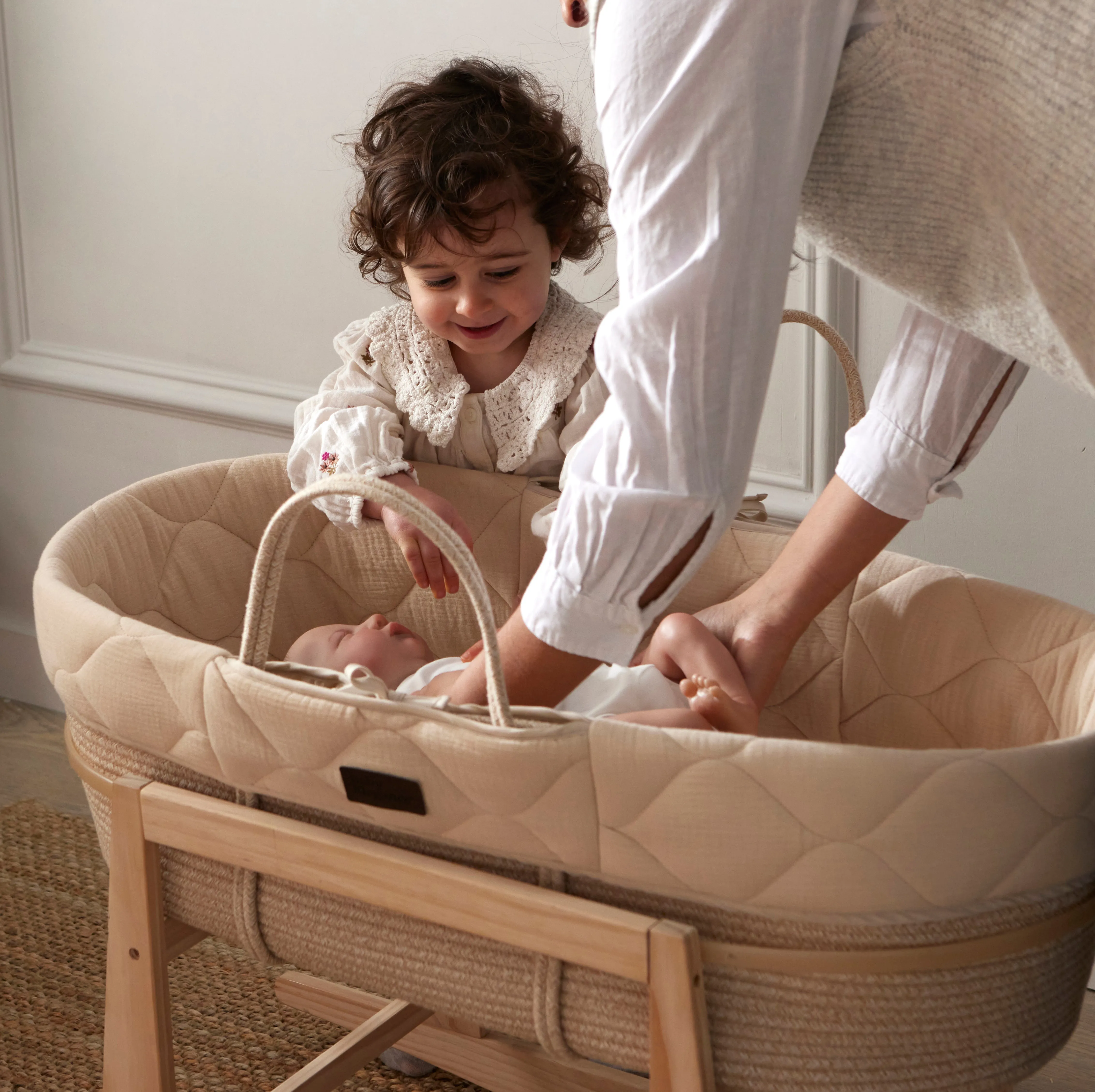 Baby Elegance Moses Basket and Rocking Stand Set