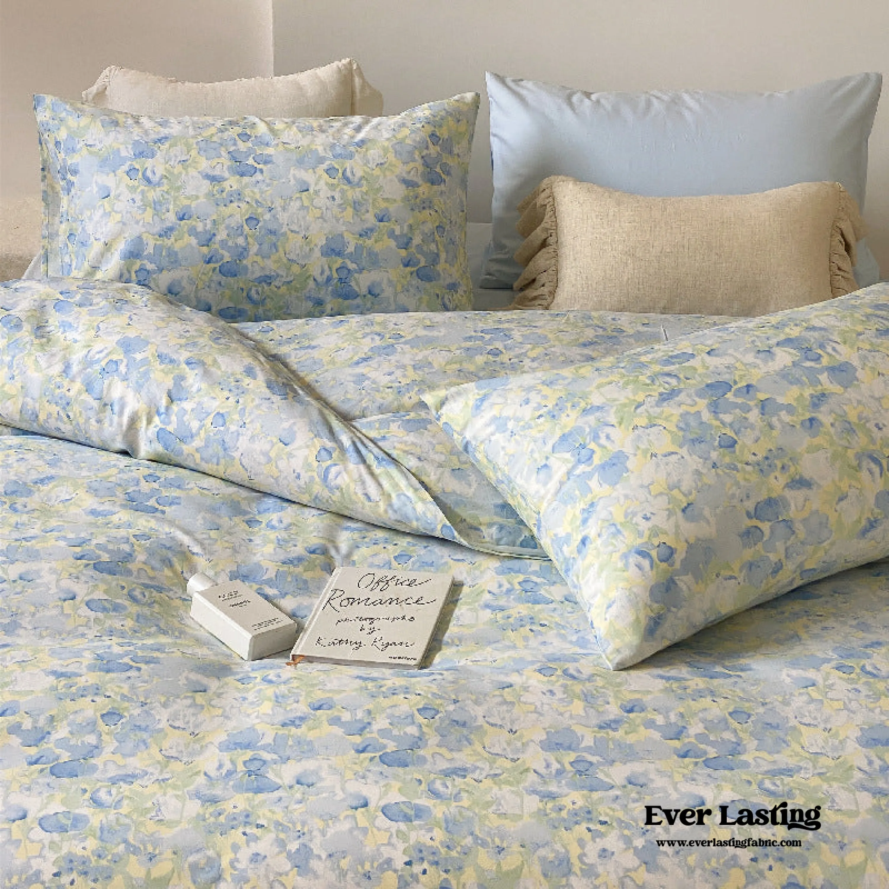 Blossom Floral Bedding Set / Cream Pink