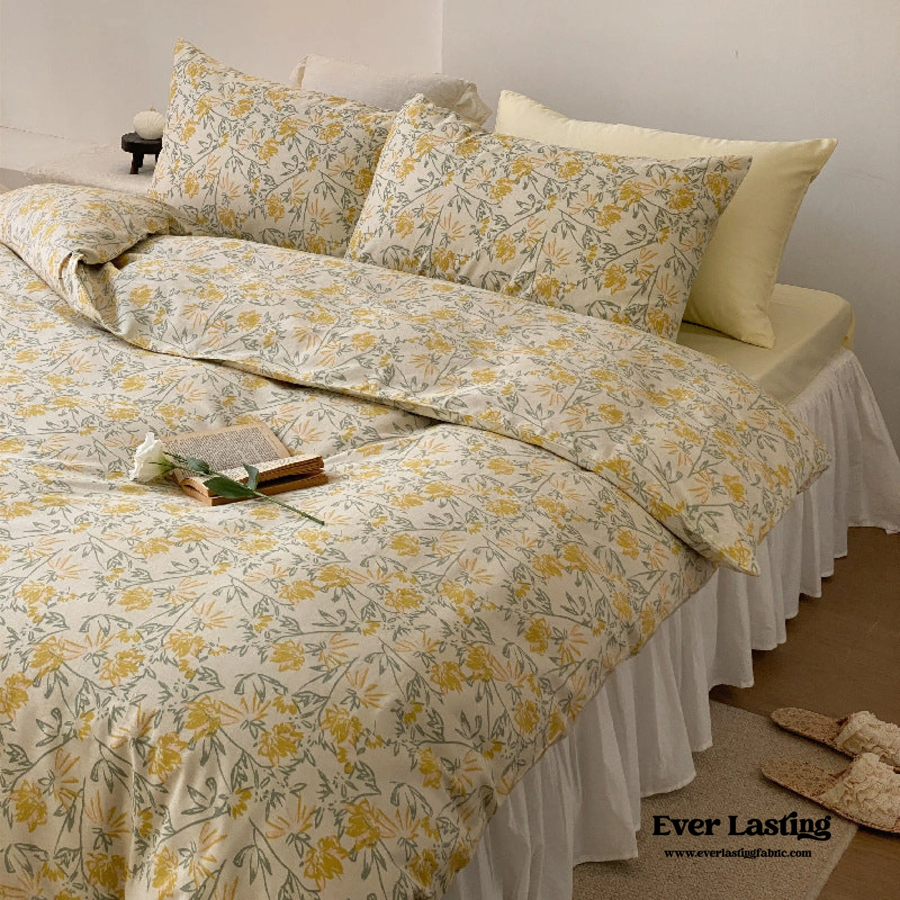 Blossom Floral Bedding Set / Cream Pink