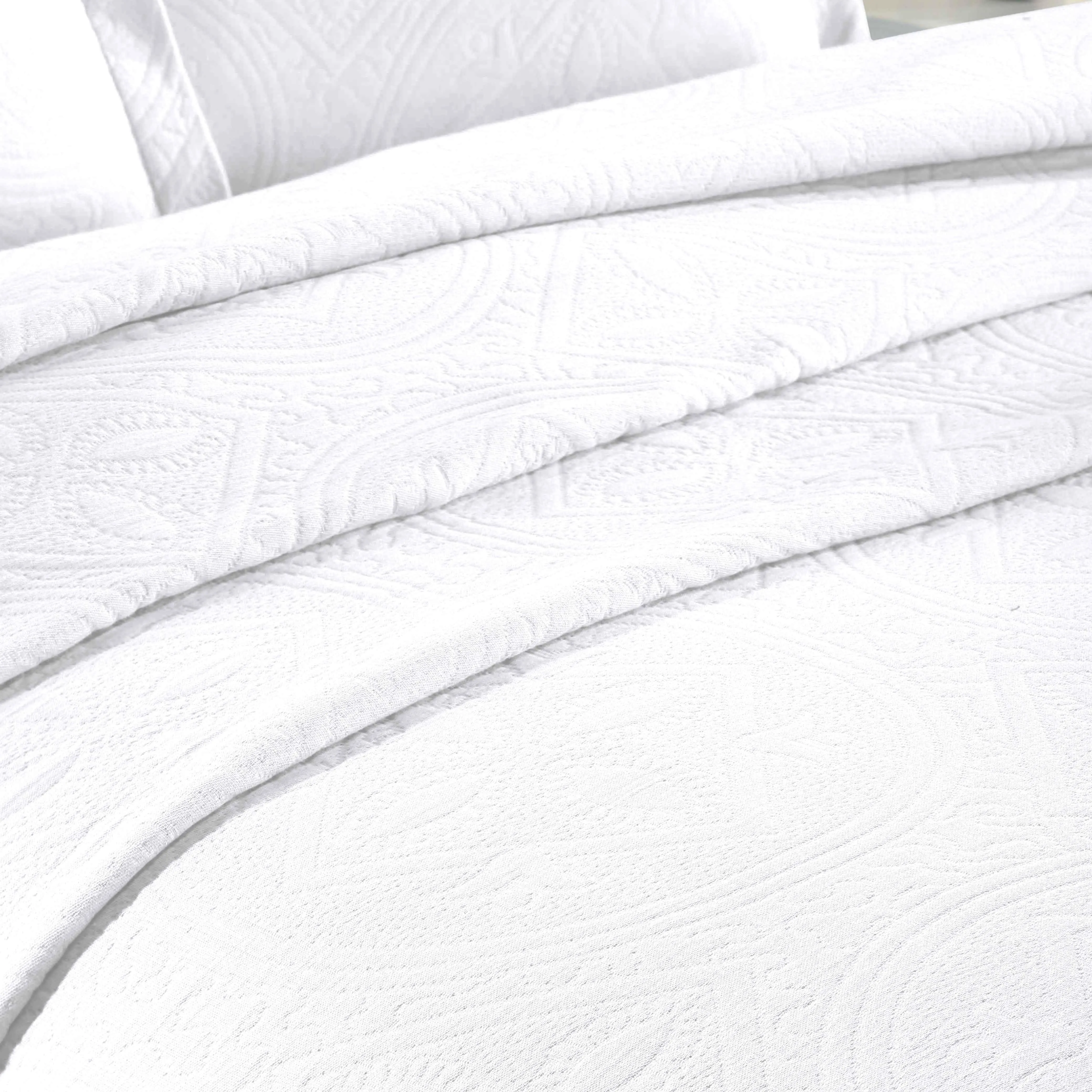 Celtic Circle Cotton Jacquard Matelasse Bedspread Set