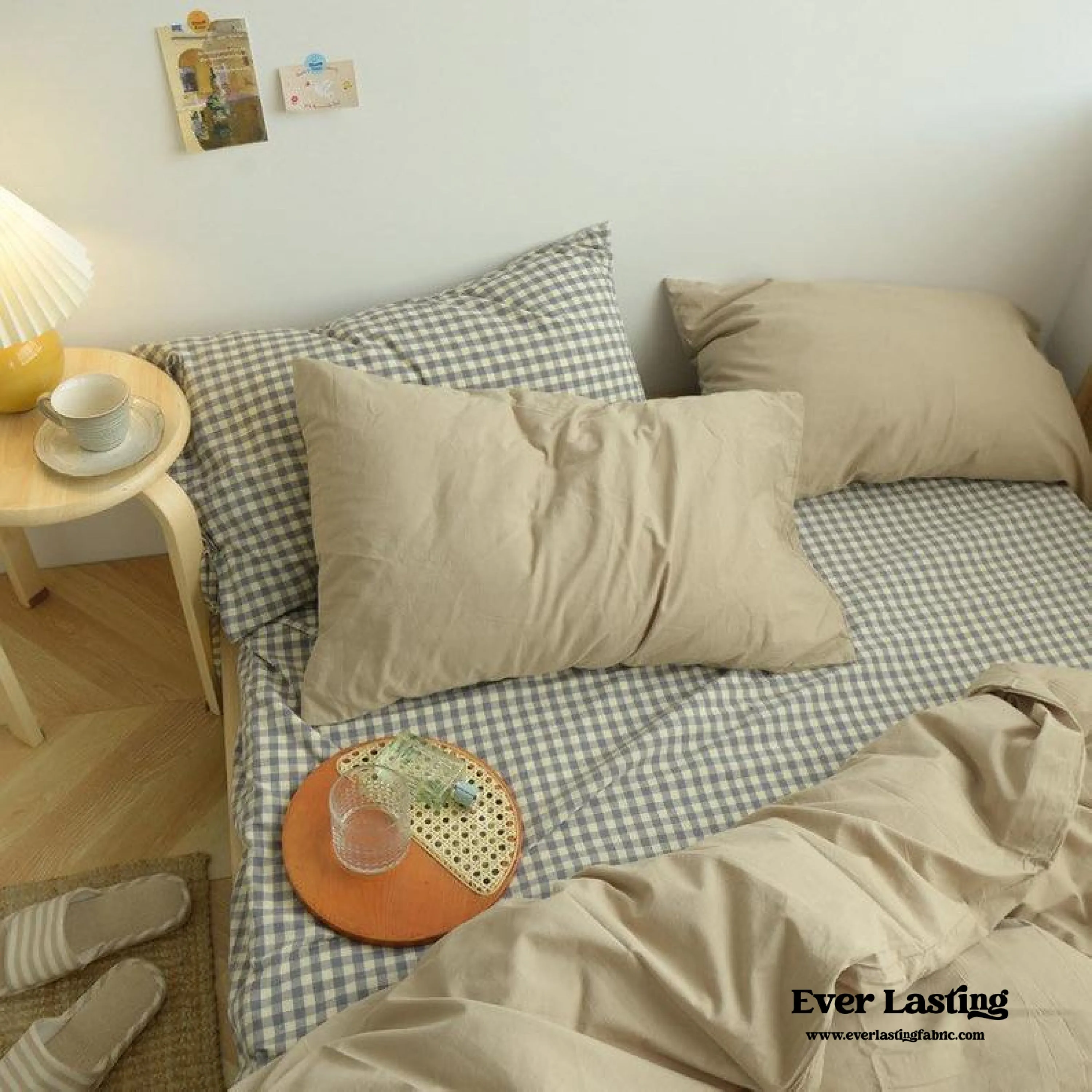 Checkered Bedding Set / Caramel Brown