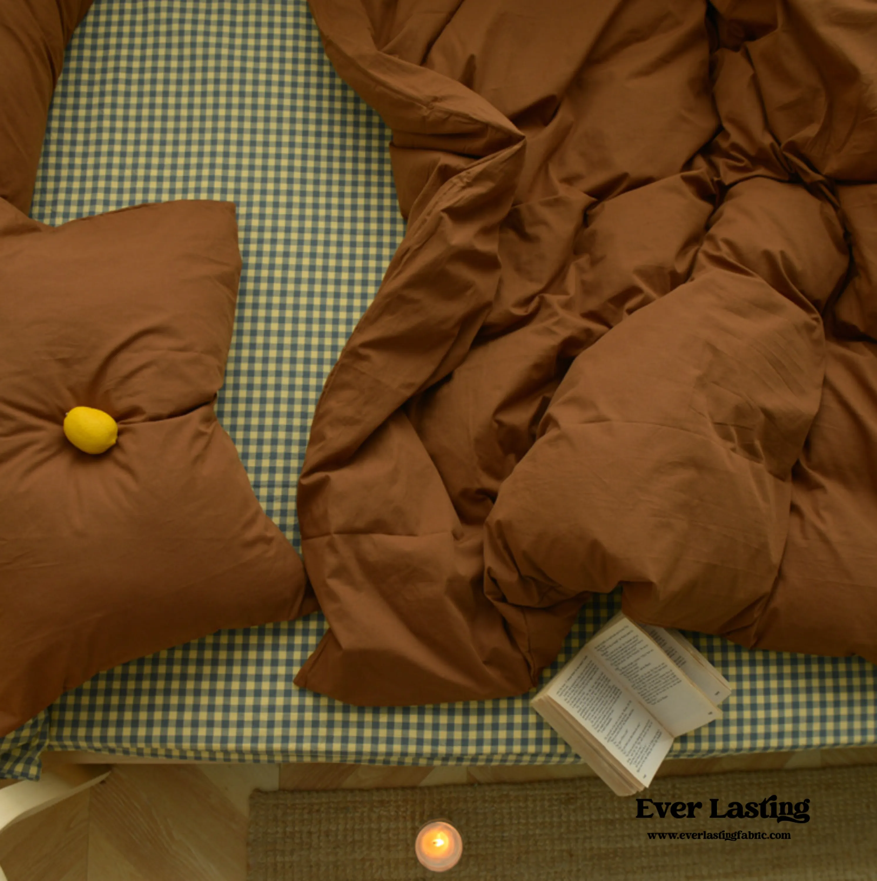 Checkered Bedding Set / Caramel Brown