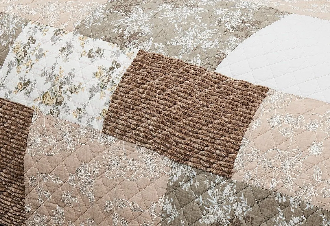 DaDa Bedding Dusty Rose Taupe Beige Brown Floral Cottage Patchwork Quilted Bedspread Set (JHW-866)