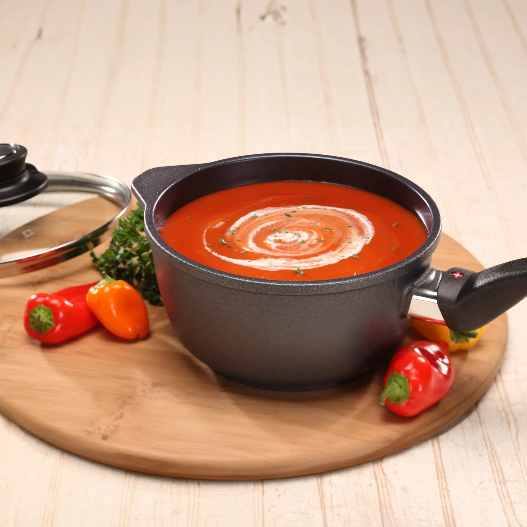 HD Nonstick Saucepan with Glass Lid