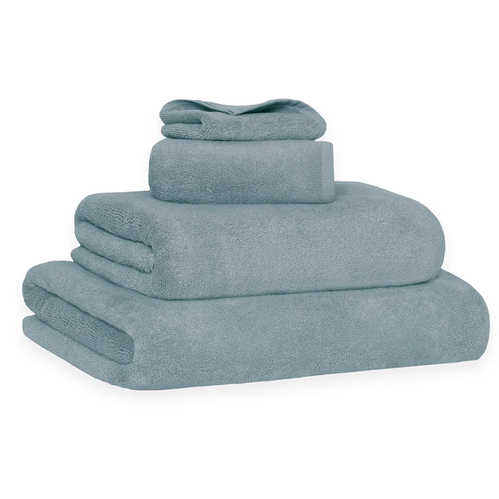 Plush Coastal Blue Towel Spa Bundle (2 Wash   2 Hand   4 Bath Towels)