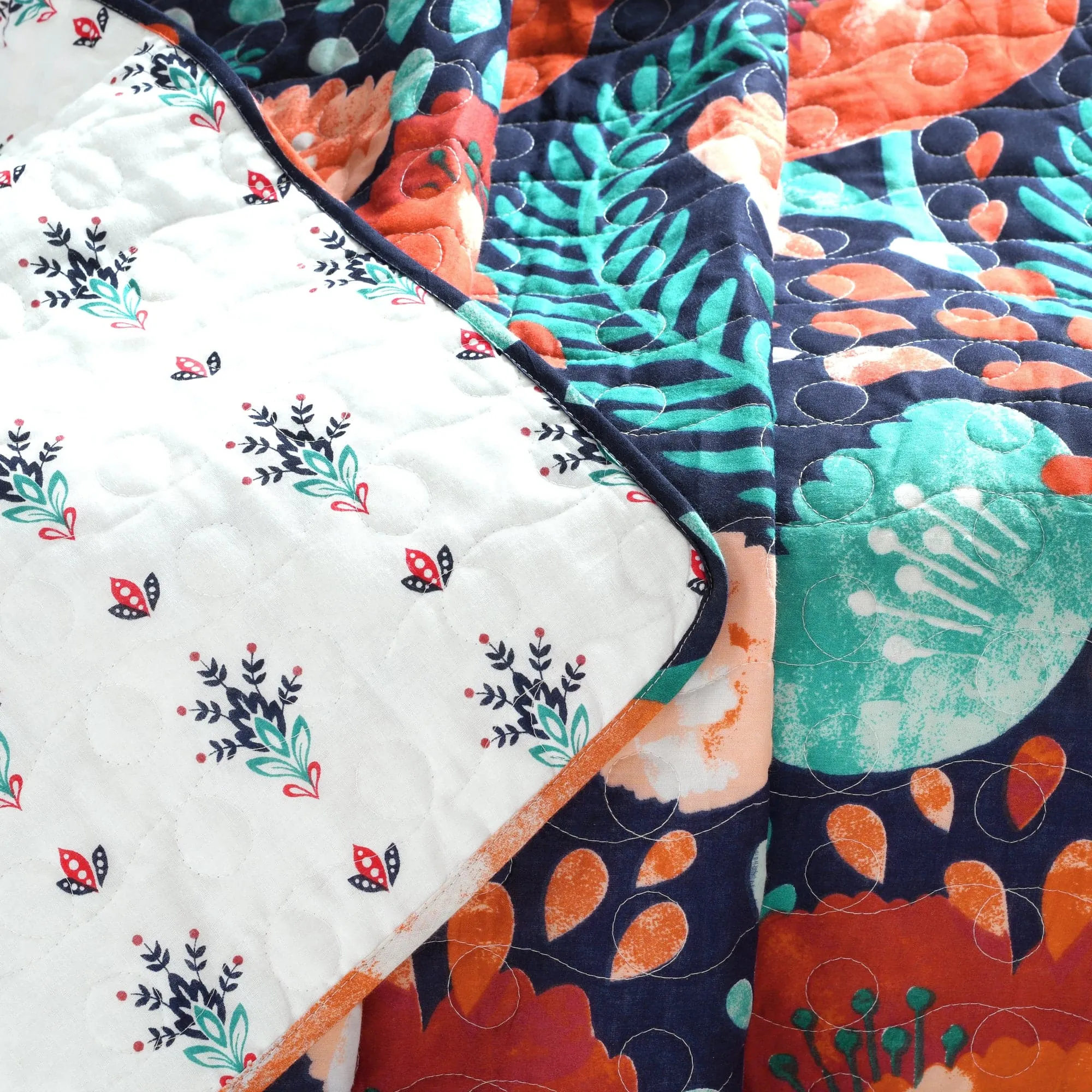 Poppy Garden Cotton Reversible Throw