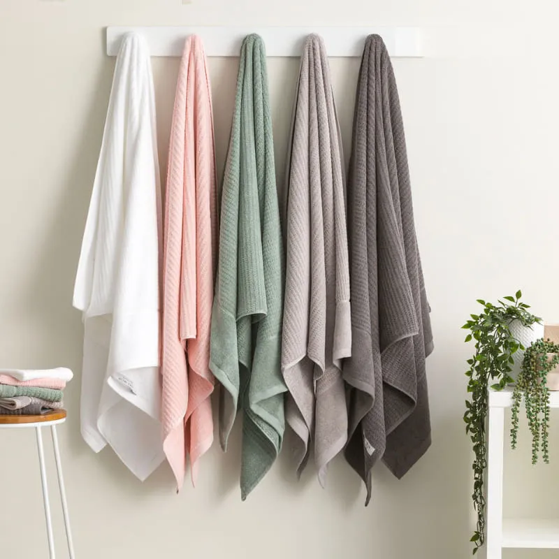 Renee Taylor Cambridge Textured 4 Piece Eucalyptus Bath Towel Pack