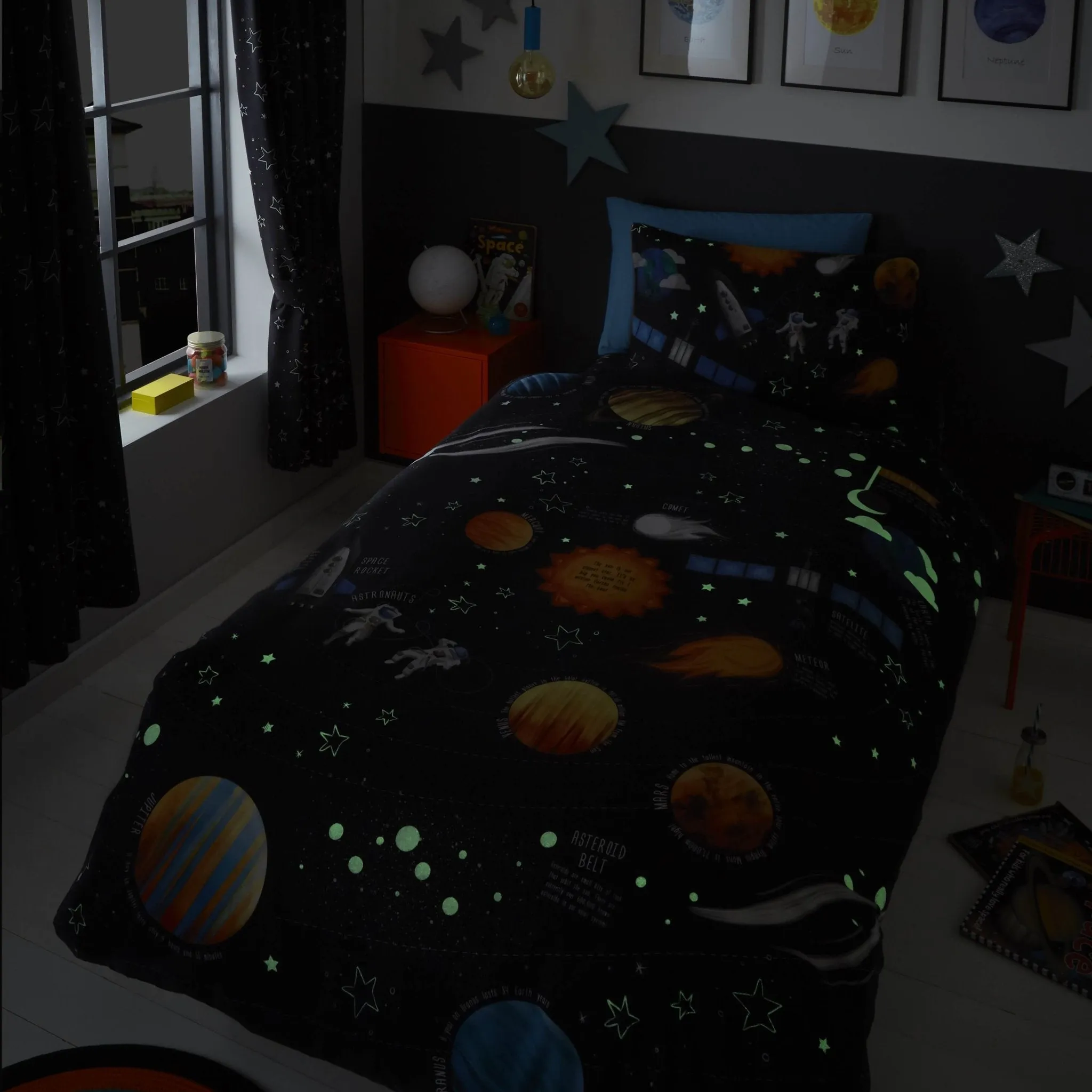 Solar System Space Bedding