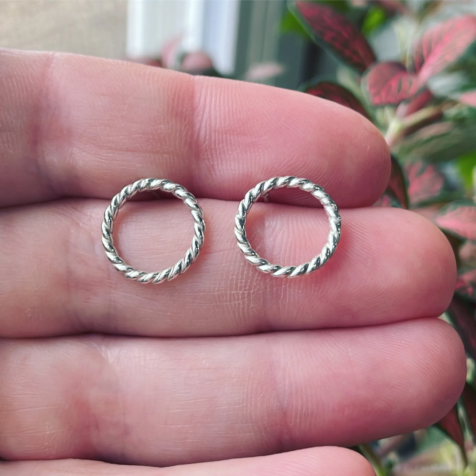 Sterling Silver Circle Twist Posts