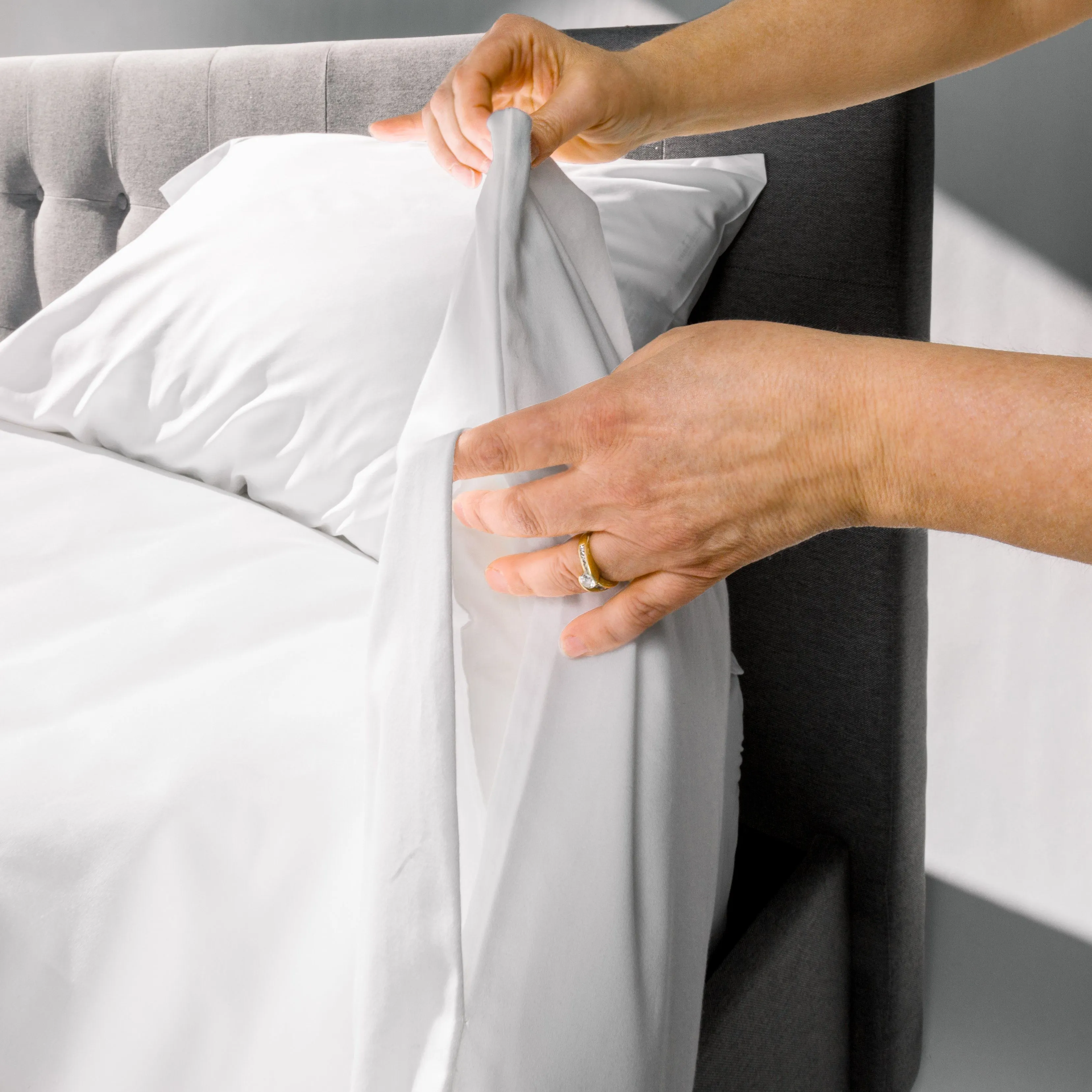 The New-Way Duvet Cover | Easy: Zips Open Wide on 2 Sides | No Bunching: Comforter Clips In | Quick Adjustments w/Hidden Side Vents | 100% Cotton Percale