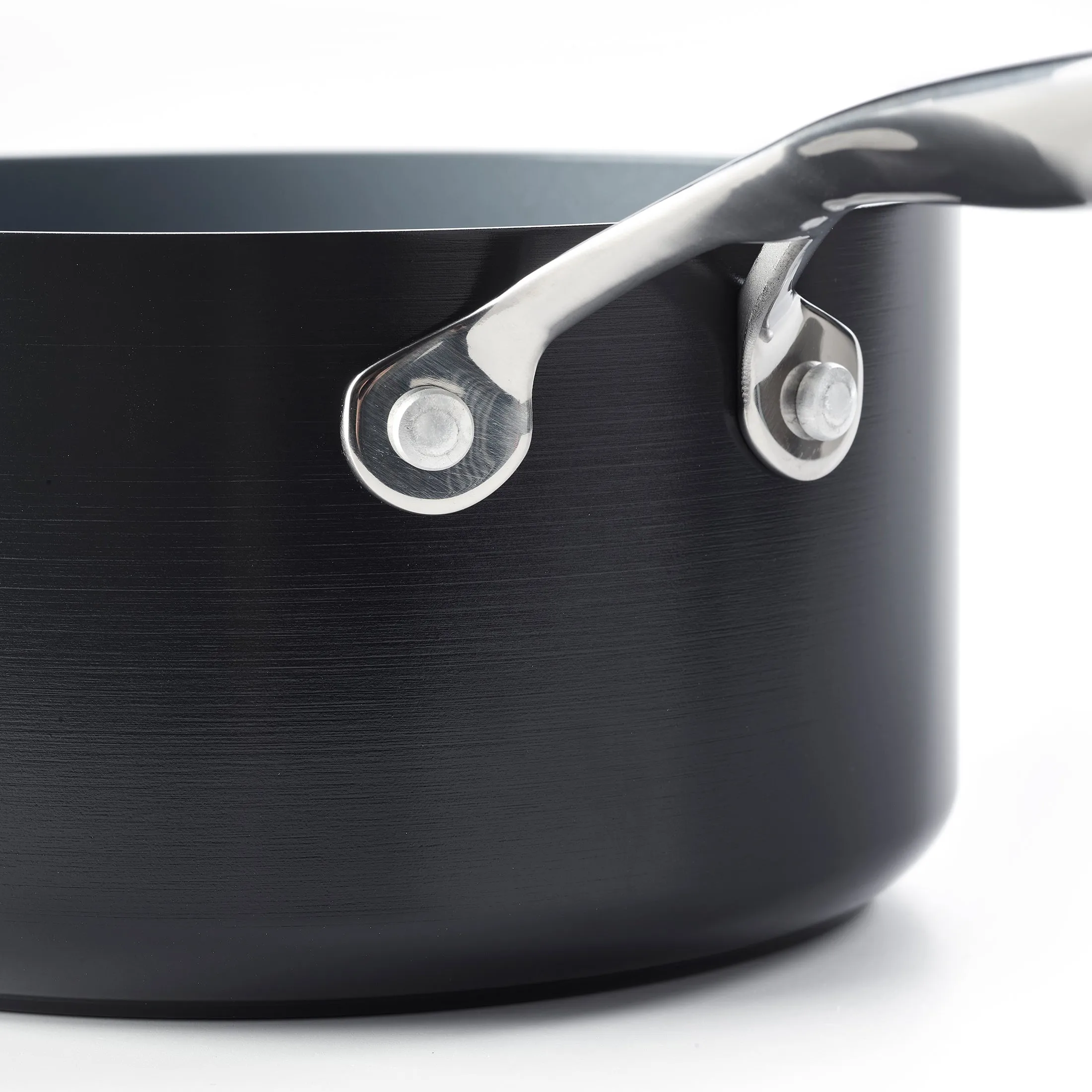 Venice Pro Saucepan with lid