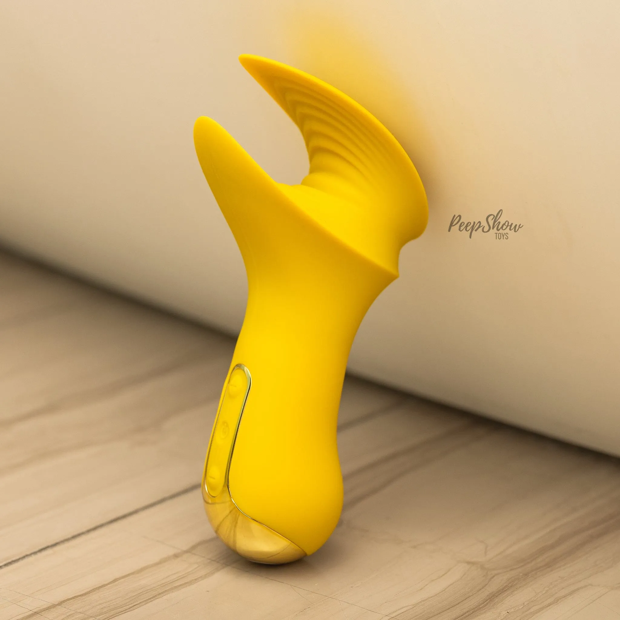 Your New Favorite Penis Vibrator - Strong Vibrating Stroker